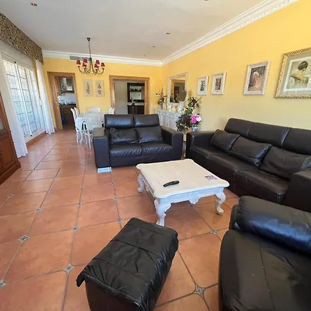 Paradiso Villa *